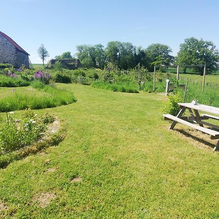 Bed and Breakfast Le Monticule Tardes Экстерьер фото